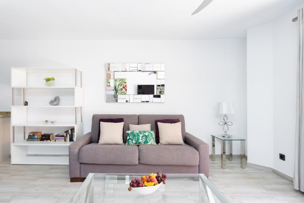 Exclusive Attic Vistas 3 With Breathtaking Sea View, Only 100 M To The Sea, Heated Pool, Aircon, Wifi Appartement Arona (Tenerife)